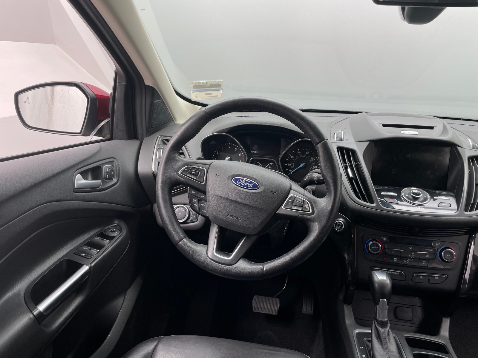 Thumbnail: 2017 Ford Escape - 4