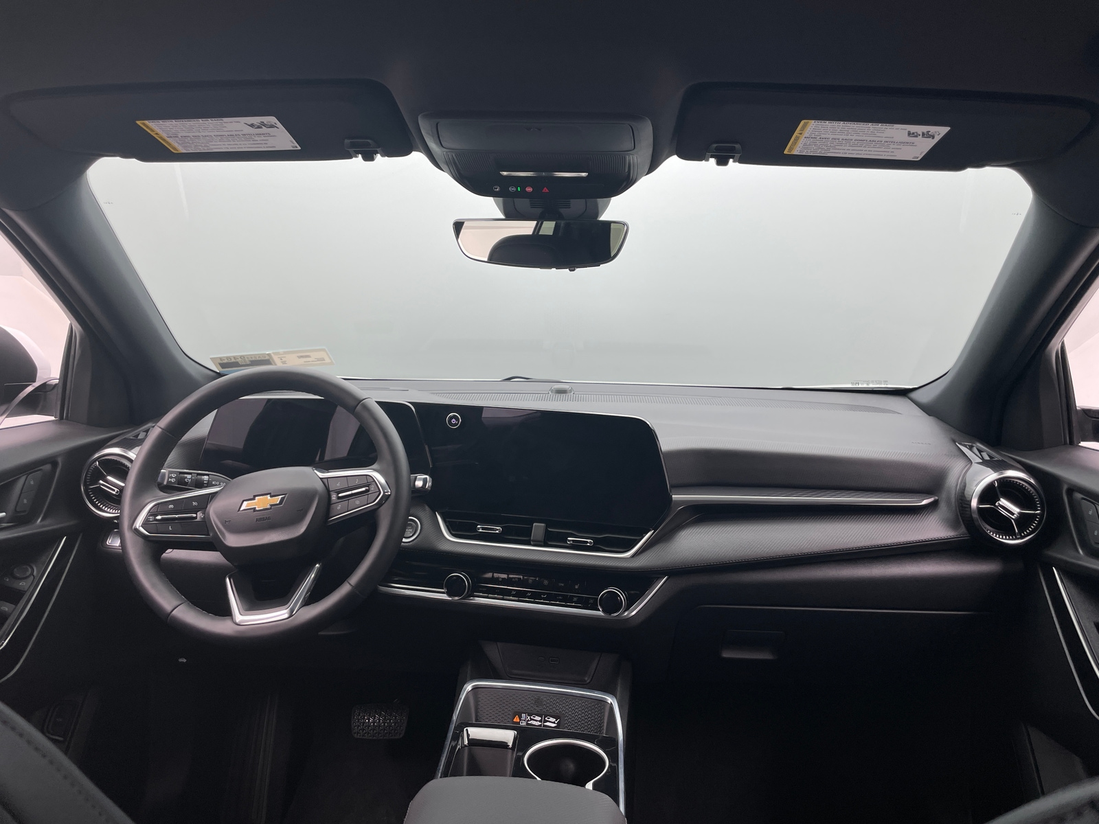 Thumbnail: 2025 Chevrolet Equinox - 3