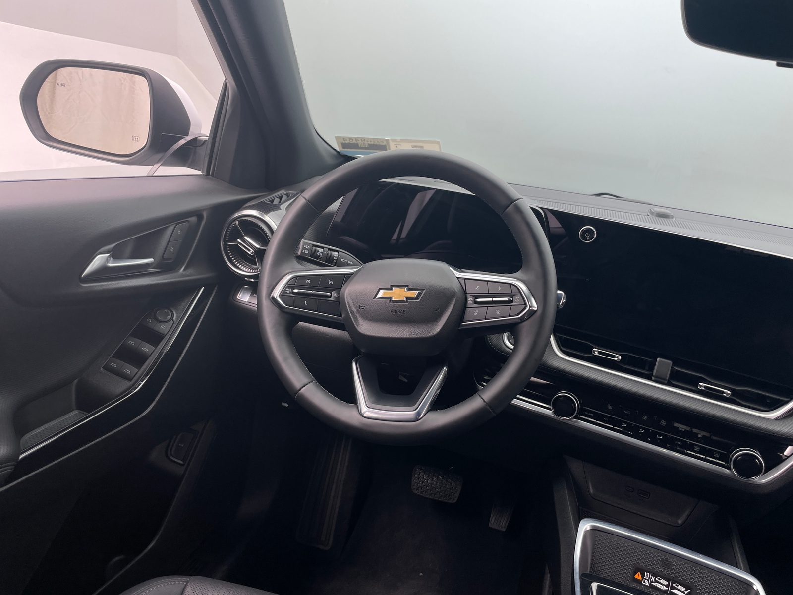 Thumbnail: 2025 Chevrolet Equinox - 5
