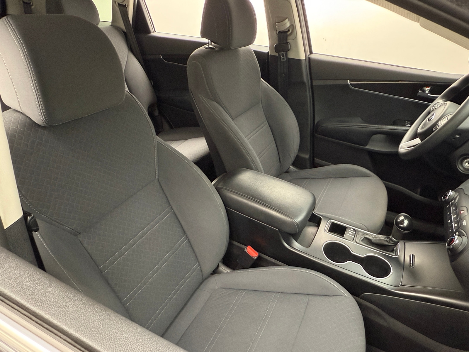 Thumbnail: 2017 Kia Sorento - 2