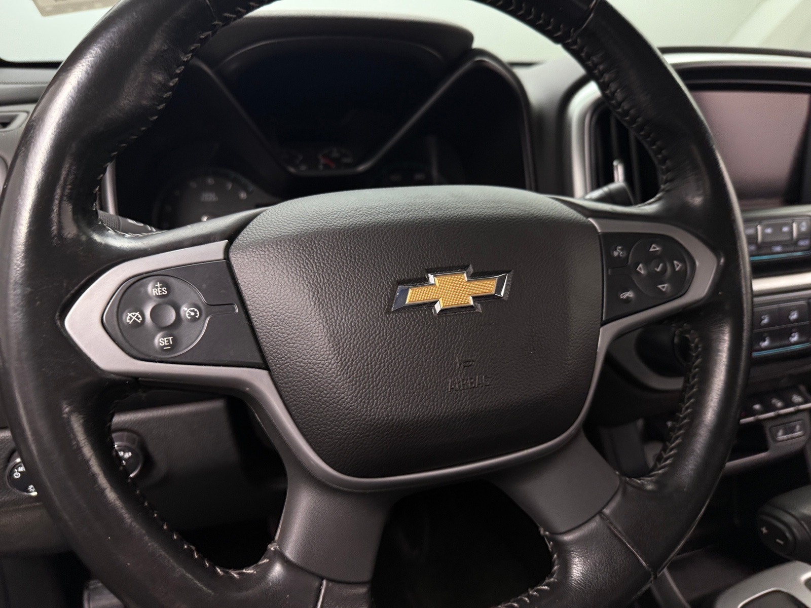 Thumbnail: 2018 Chevrolet Colorado - 4