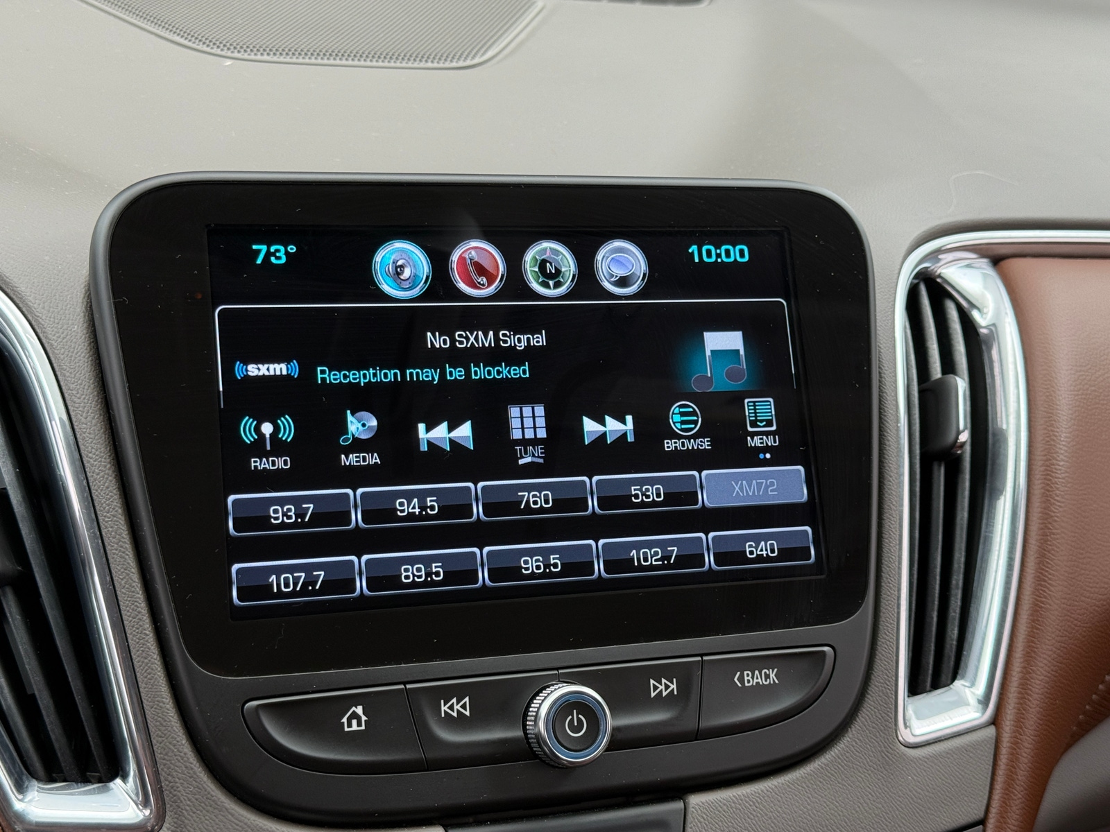 Thumbnail: 2017 Chevrolet Malibu - 3