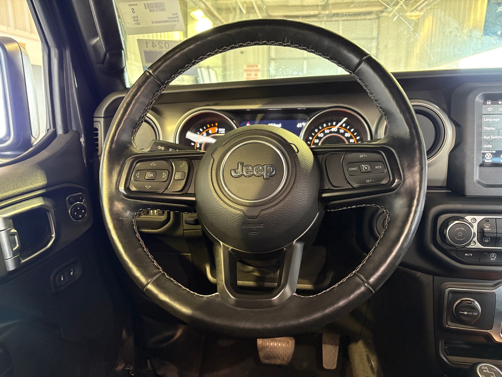 Thumbnail: 2021 Jeep Wrangler - 5