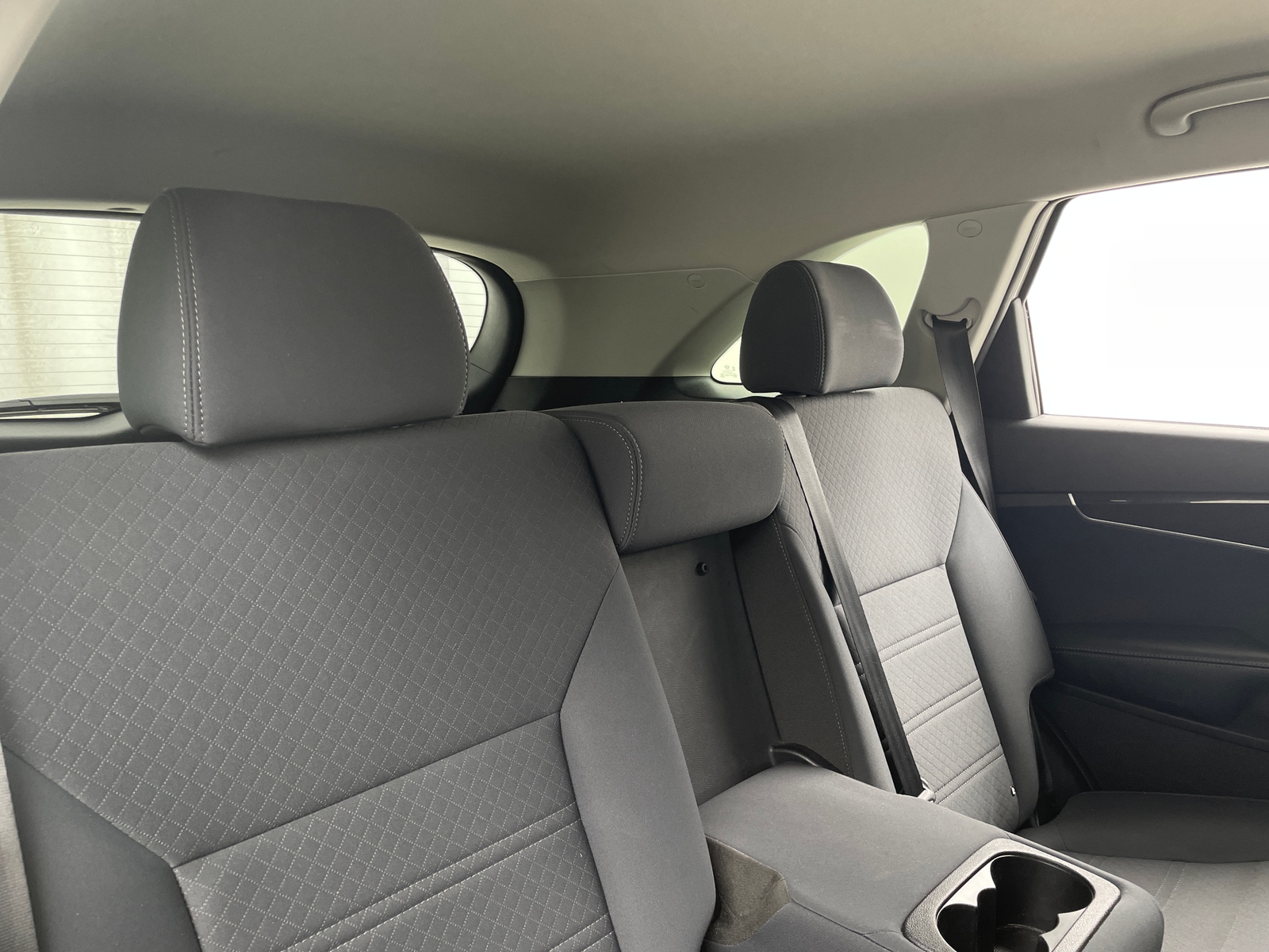 Thumbnail: 2017 Kia Sorento - 6