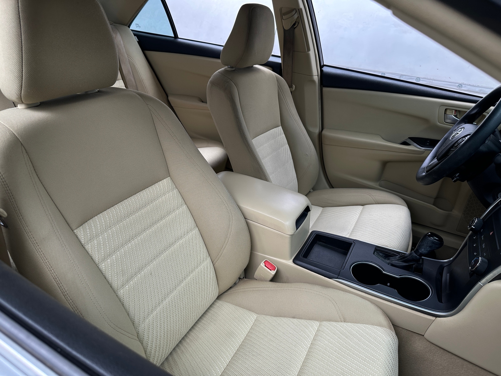 Thumbnail: 2016 Toyota Camry - 2