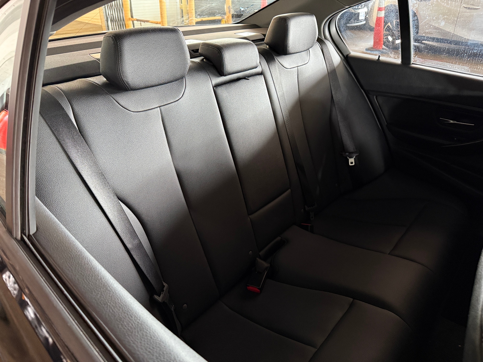 Thumbnail: 2015 BMW 3 Series - 5