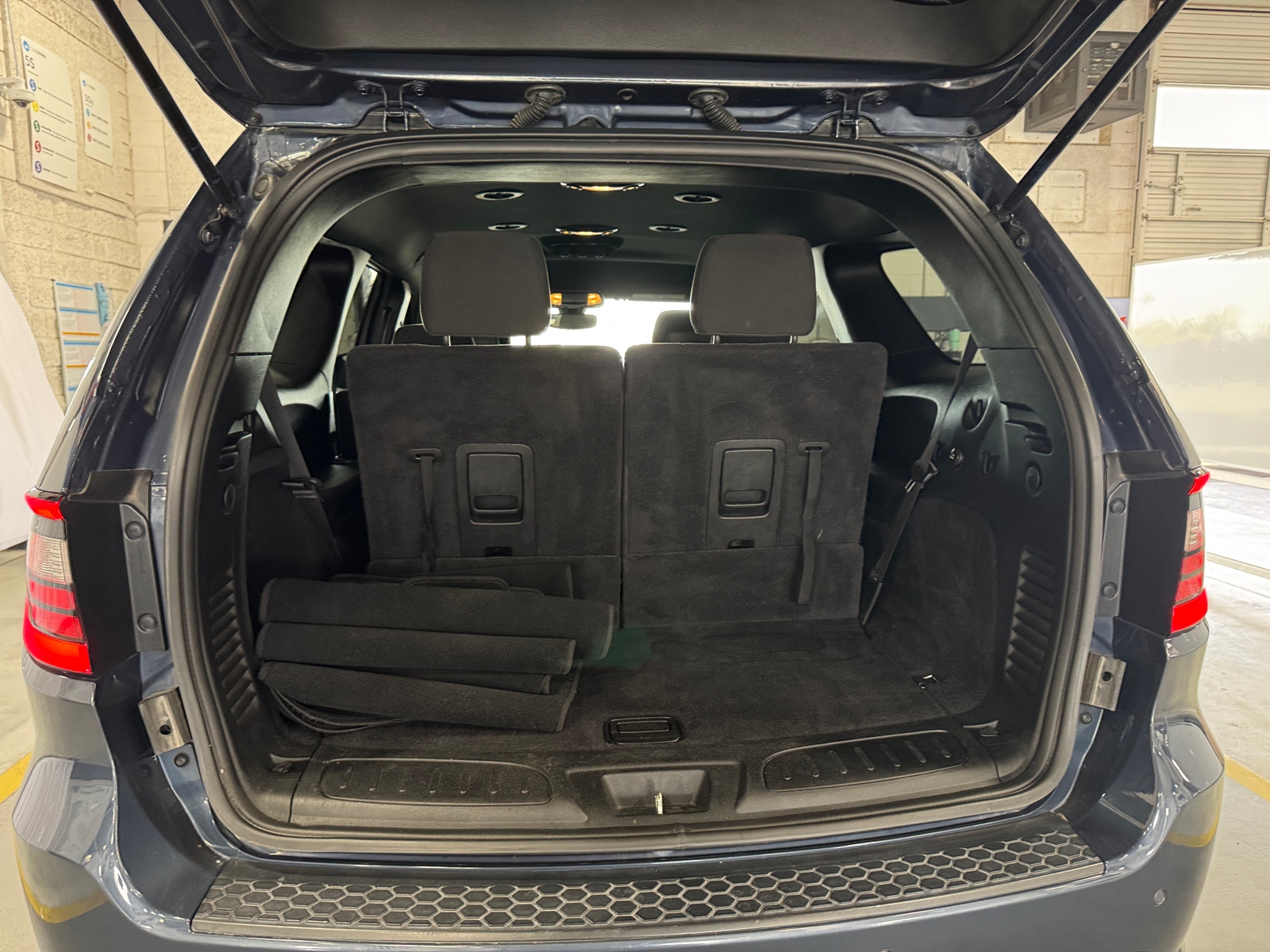 Thumbnail: 2020 Dodge Durango - 7