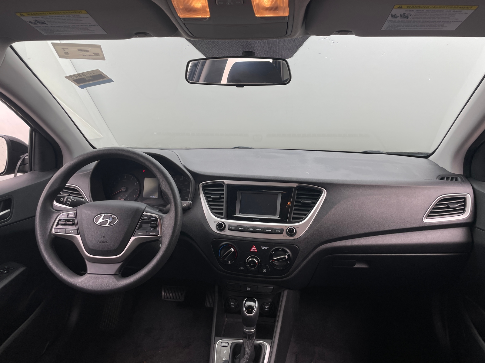 Thumbnail: 2022 Hyundai Accent - 3