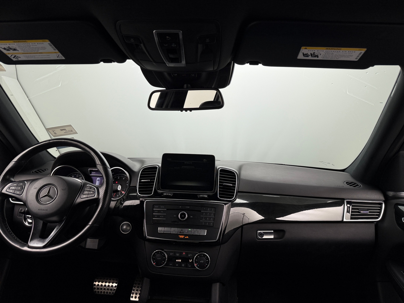 Thumbnail: 2019 Mercedes-Benz GLE - 2