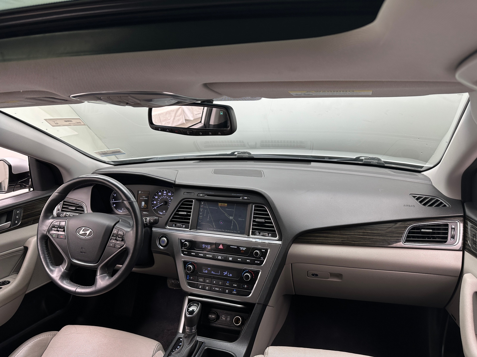 Thumbnail: 2016 Hyundai Sonata - 2