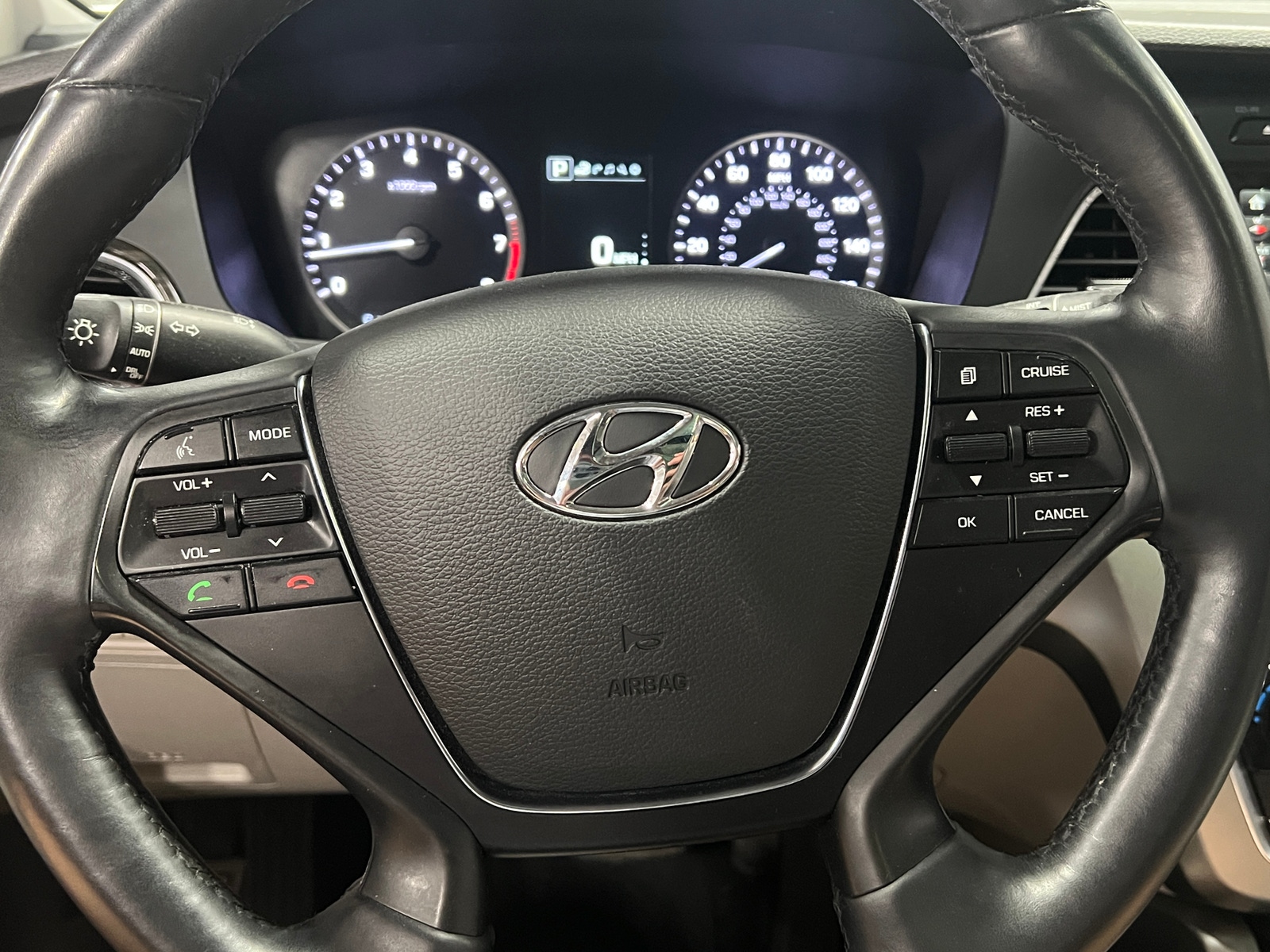Thumbnail: 2016 Hyundai Sonata - 4