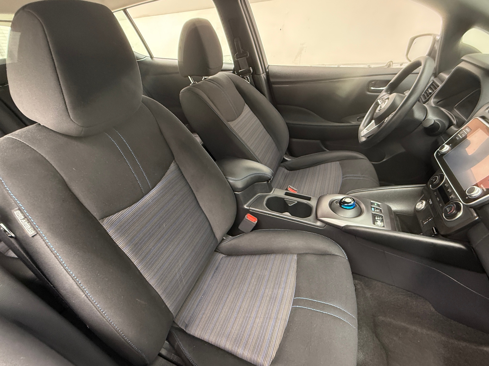 Thumbnail: 2023 Nissan Leaf - 2