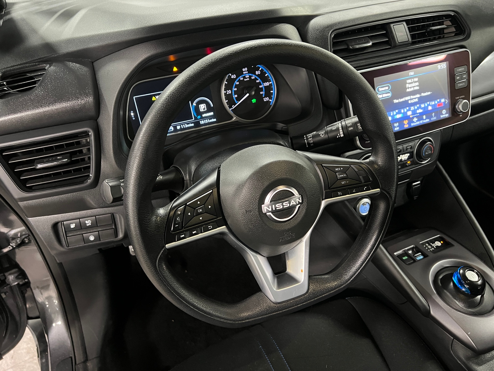 Thumbnail: 2023 Nissan Leaf - 5