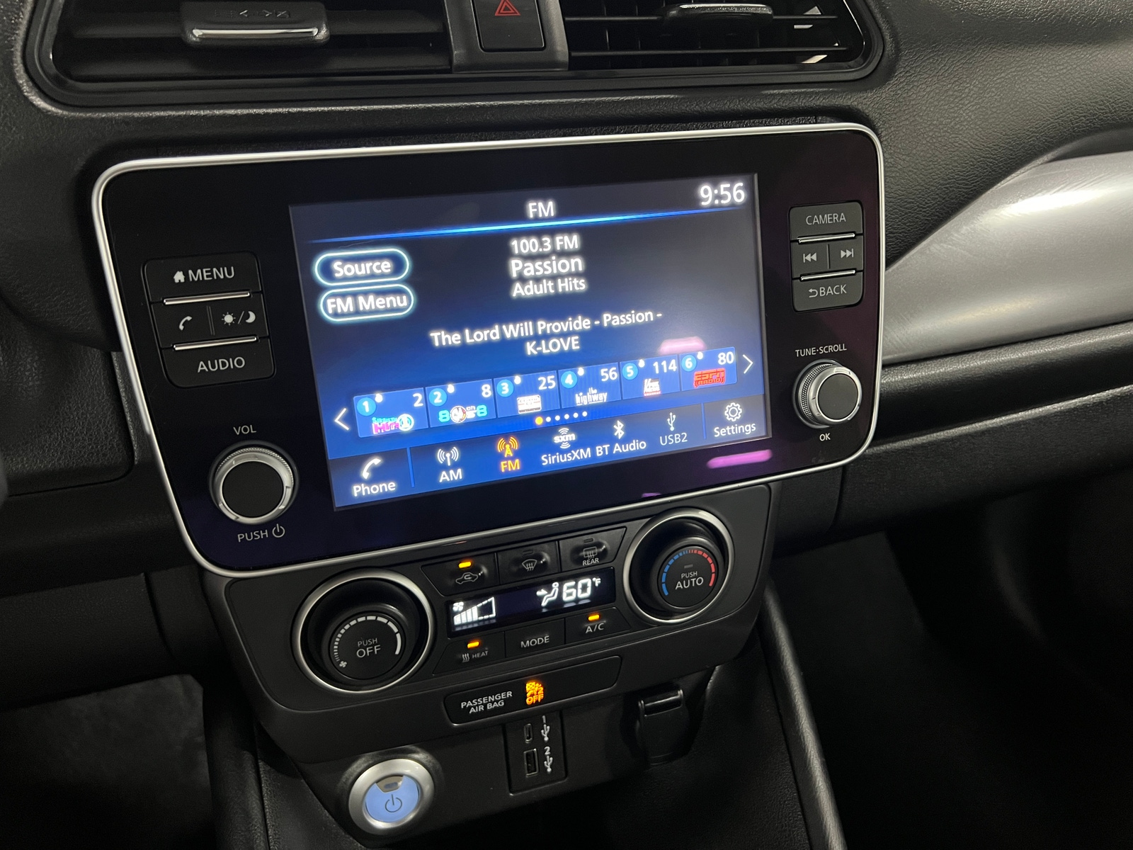 Thumbnail: 2023 Nissan Leaf - 4