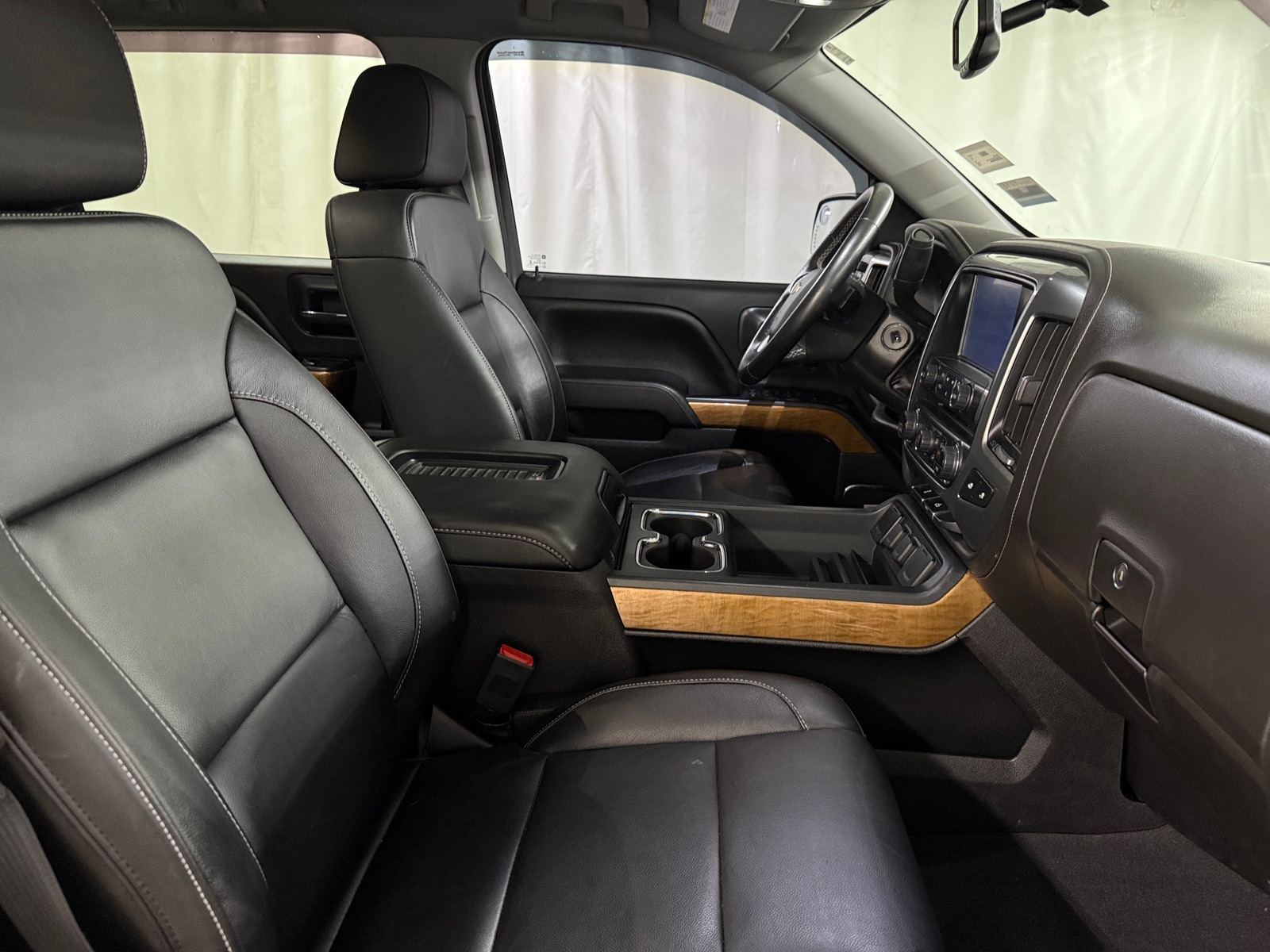 Thumbnail: 2018 Chevrolet Silverado 1500 - 2