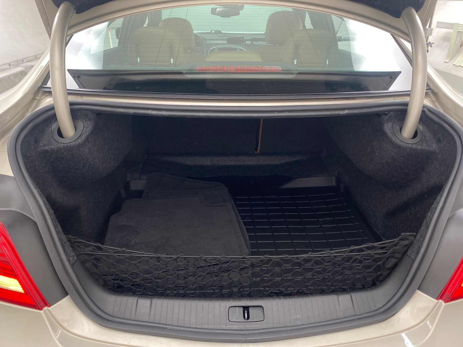 Thumbnail: 2016 Buick LaCrosse - 6