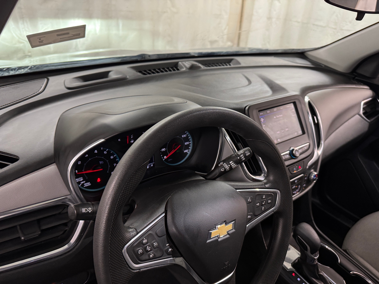 Thumbnail: 2023 Chevrolet Equinox - 3