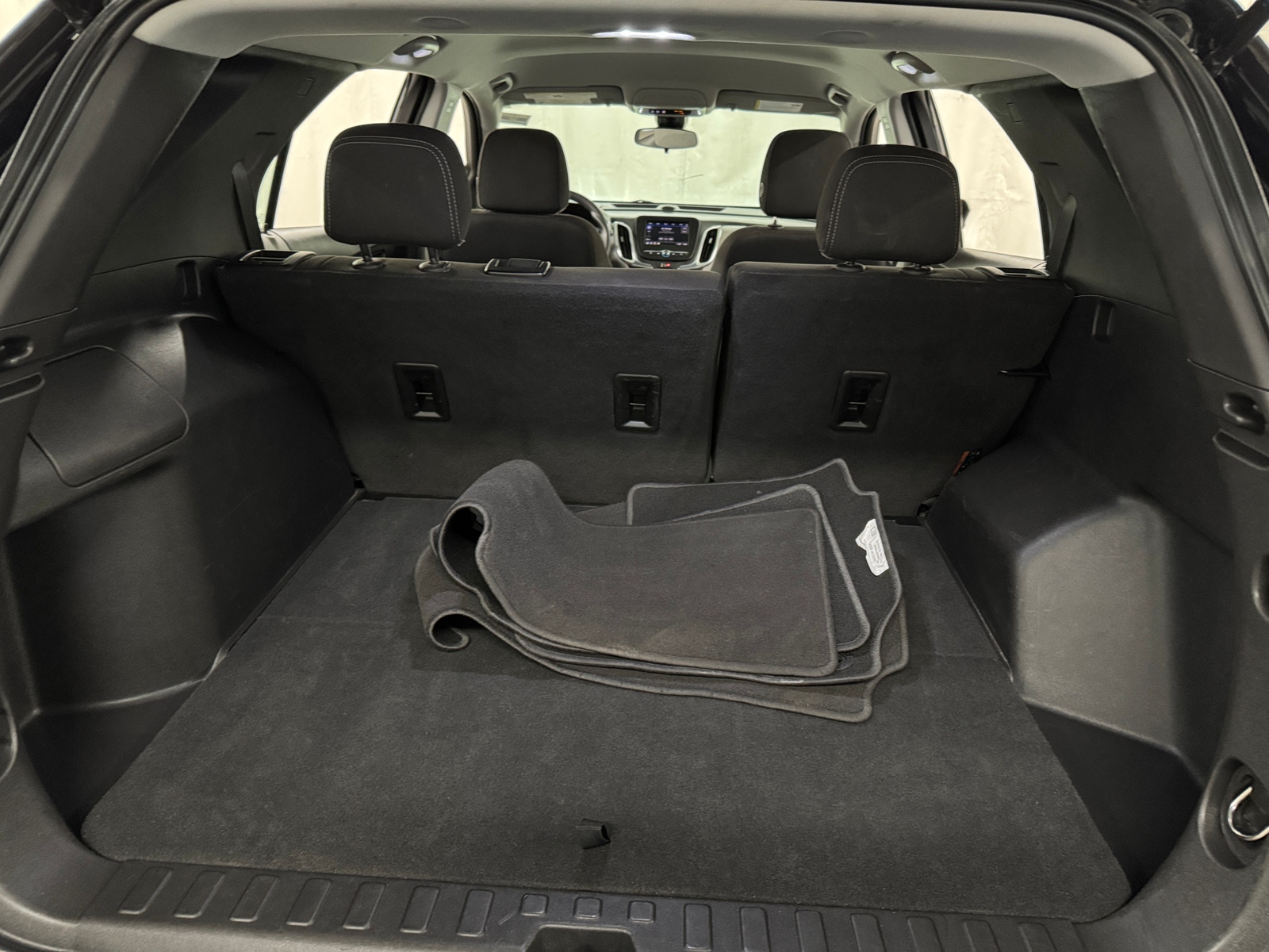 Thumbnail: 2023 Chevrolet Equinox - 7