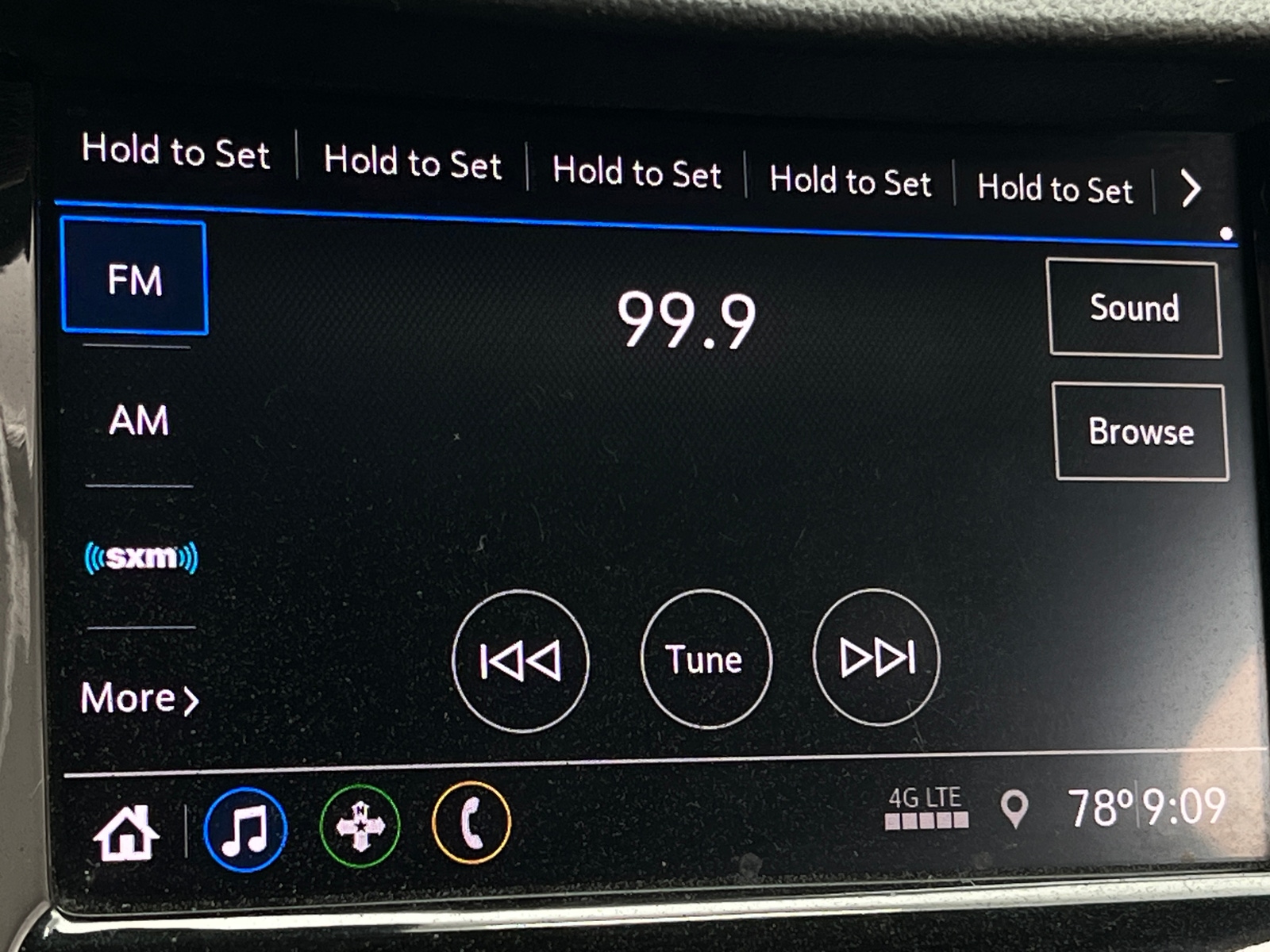 Thumbnail: 2021 Chevrolet Trax - 4
