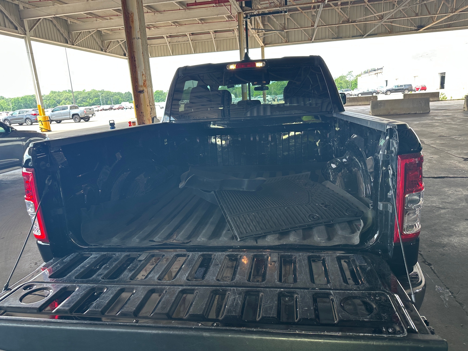 Thumbnail: 2022 RAM 1500 - 7