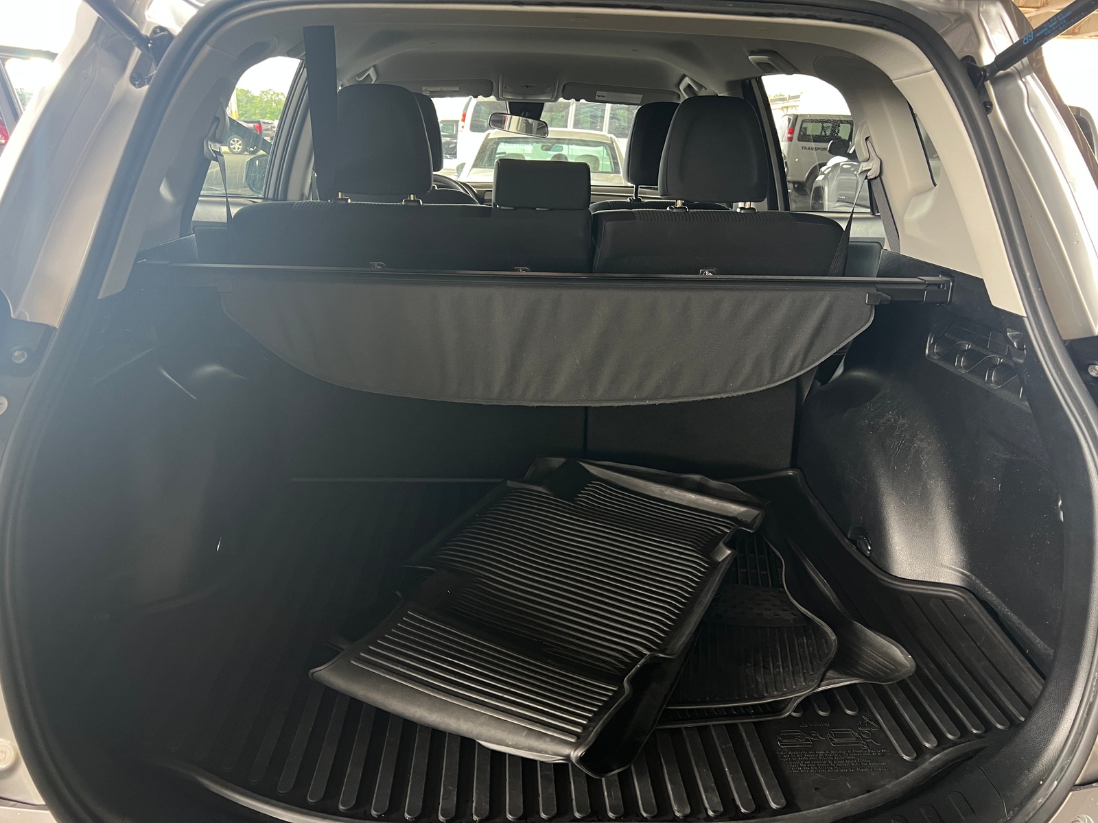 Thumbnail: 2018 Toyota RAV4 - 7