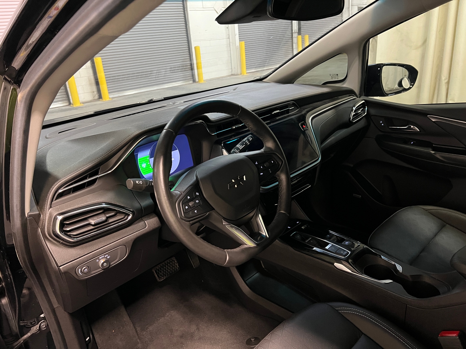 Thumbnail: 2023 Chevrolet Bolt EV - 2