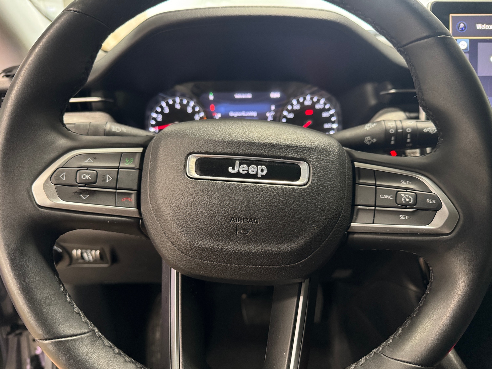 Thumbnail: 2022 Jeep Compass - 4