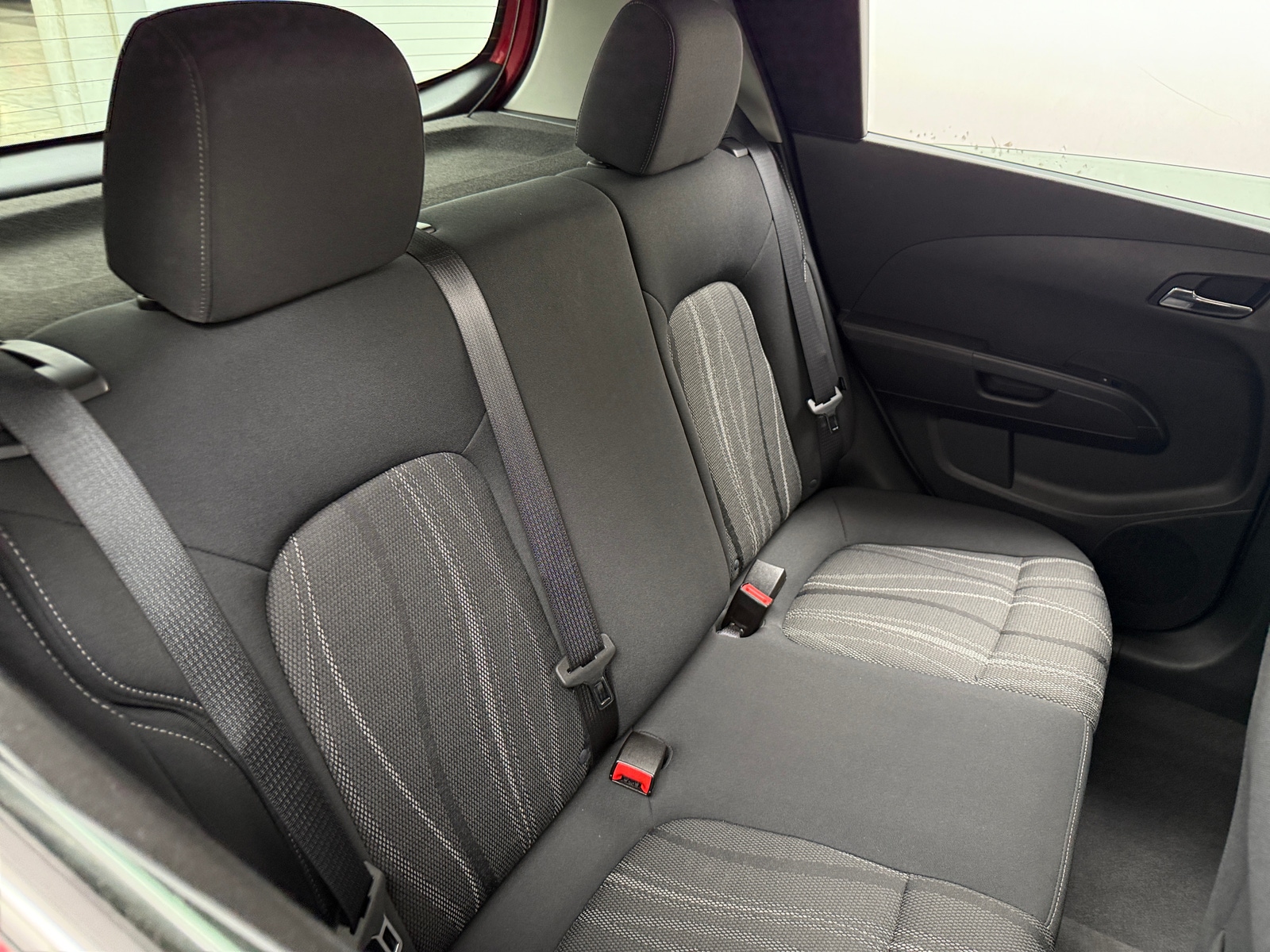 Thumbnail: 2016 Chevrolet Sonic - 6