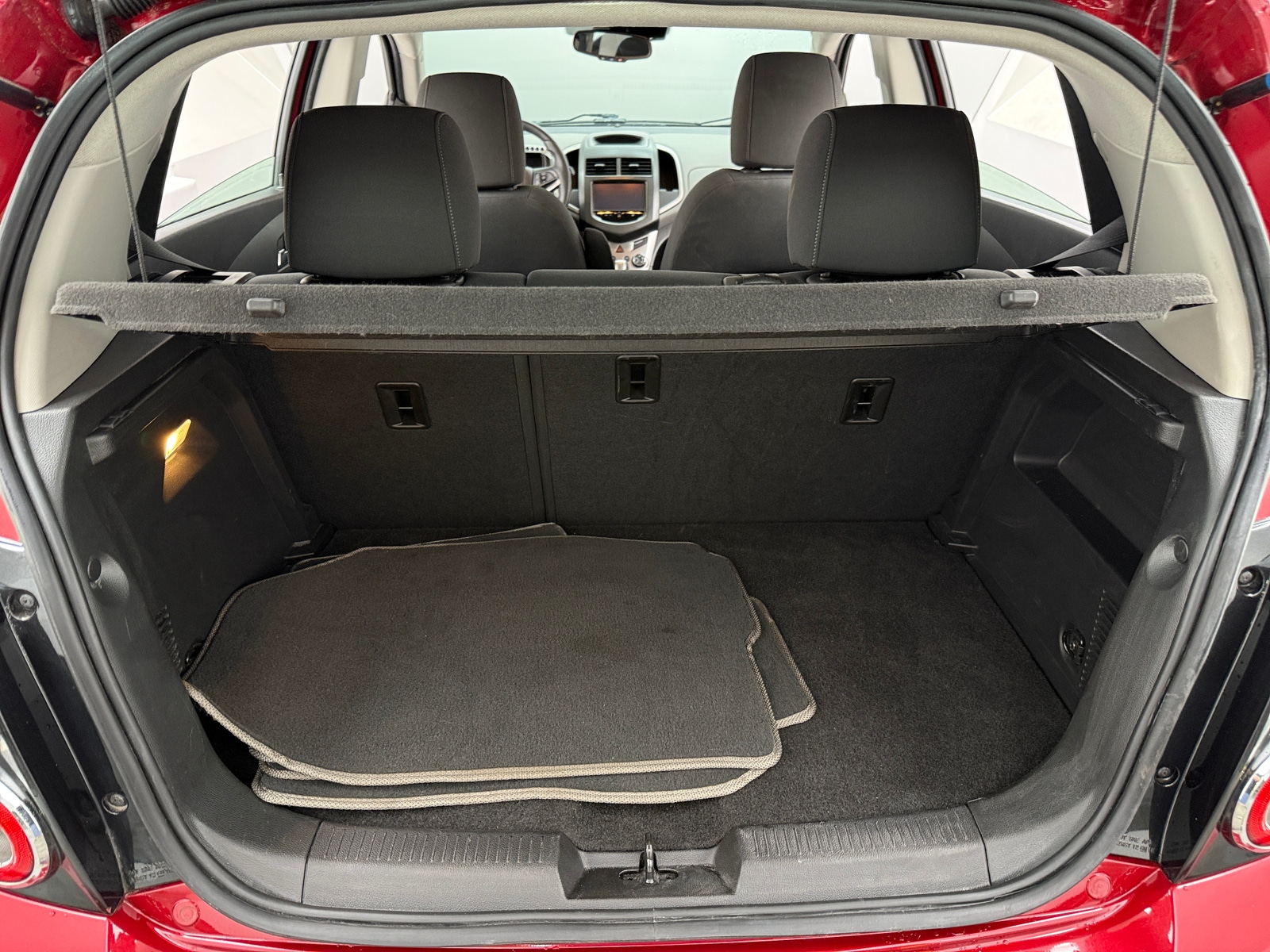Thumbnail: 2016 Chevrolet Sonic - 7