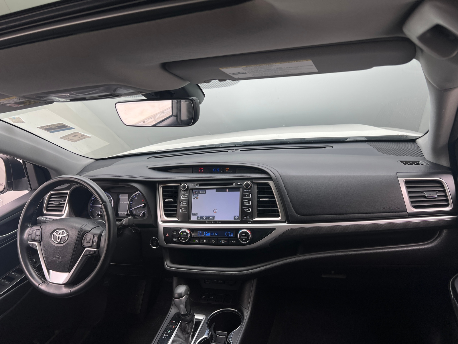 Thumbnail: 2018 Toyota Highlander - 2