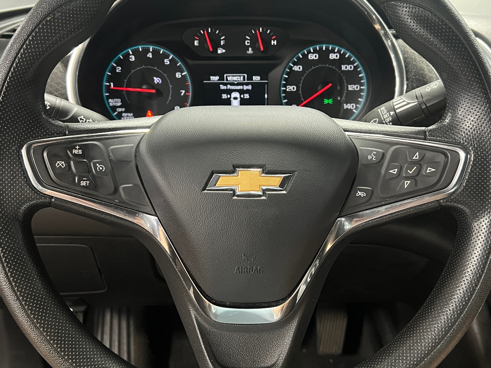 Thumbnail: 2020 Chevrolet Malibu - 5