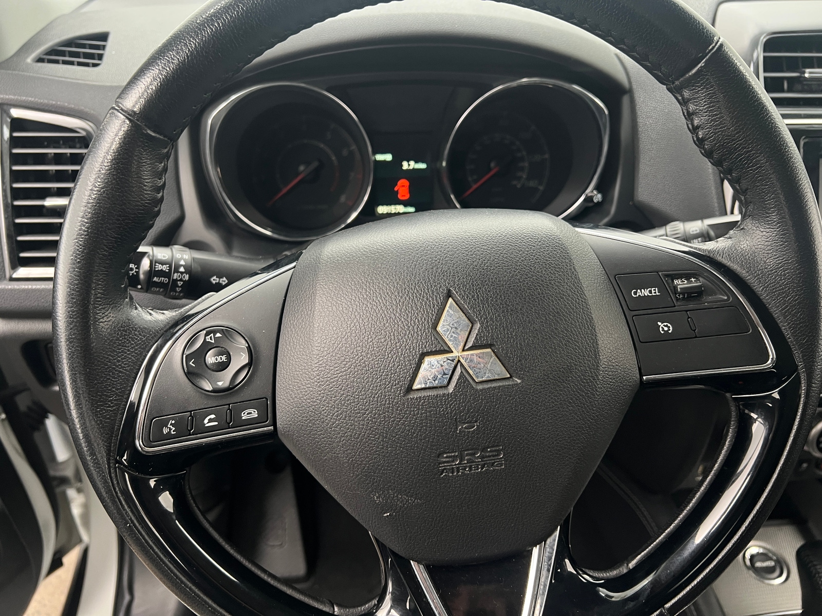 Thumbnail: 2020 Mitsubishi Outlander Sport - 5
