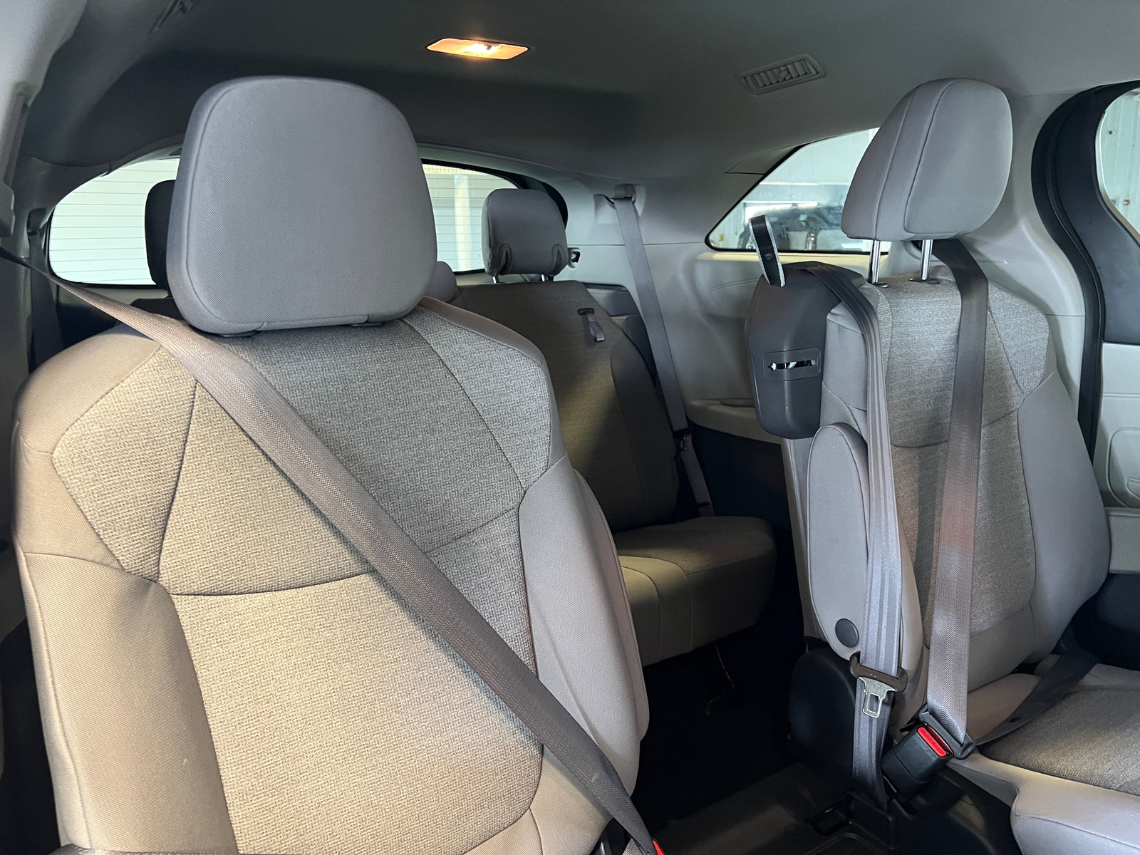 Thumbnail: 2023 Toyota Sienna - 6