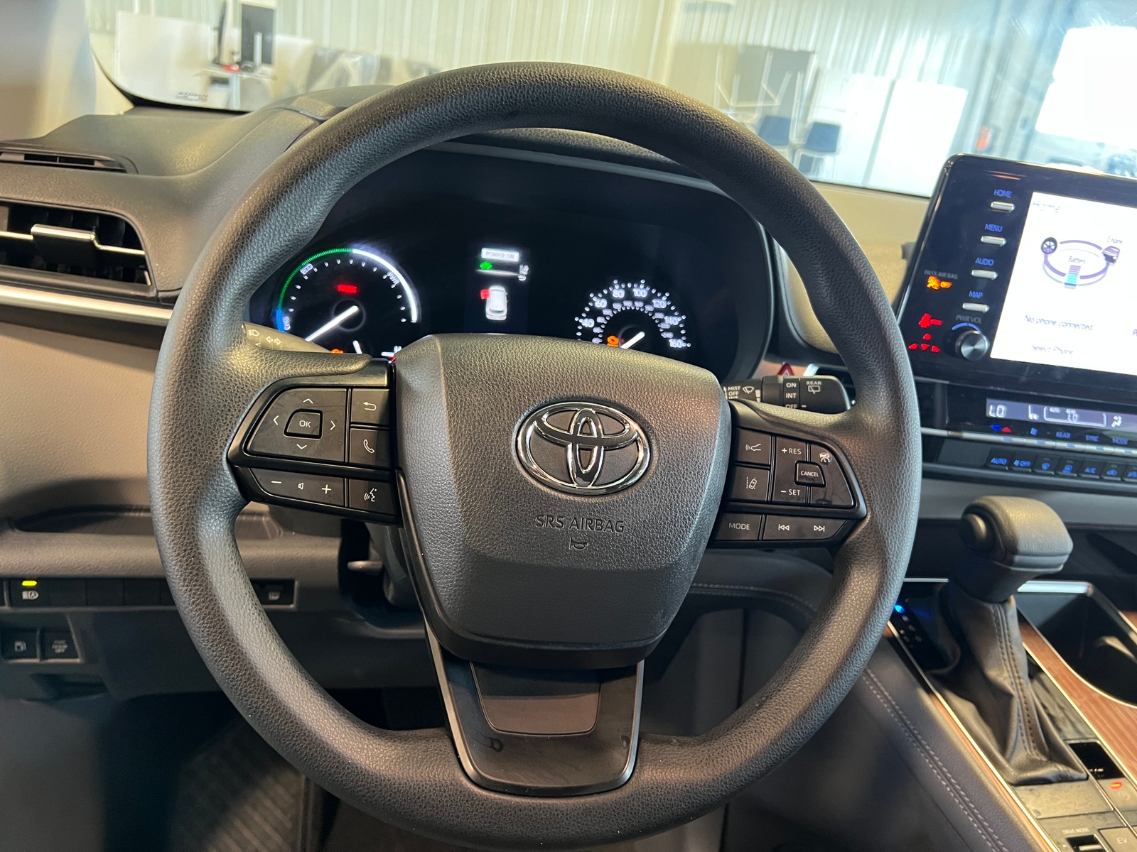 Thumbnail: 2023 Toyota Sienna - 5