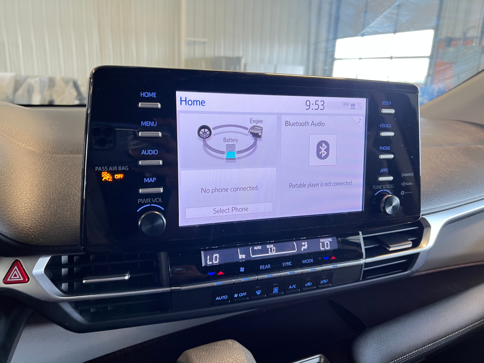 Thumbnail: 2023 Toyota Sienna - 4