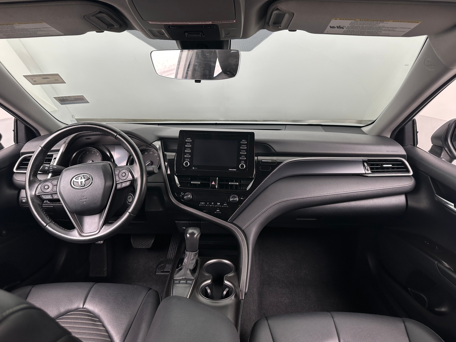Thumbnail: 2022 Toyota Camry - 3