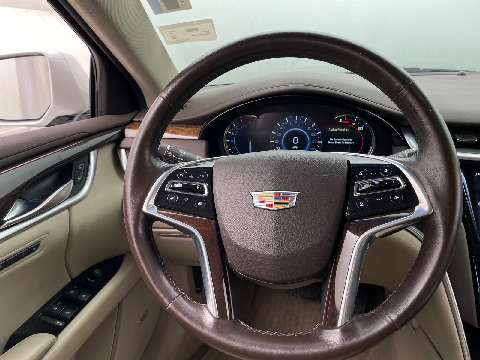 Thumbnail: 2016 Cadillac XTS - 4