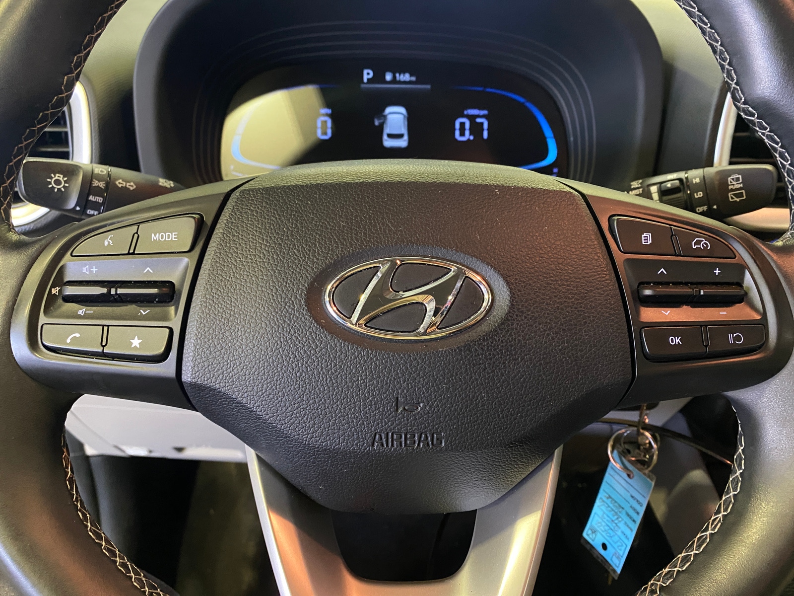 Thumbnail: 2023 Hyundai Venue - 5