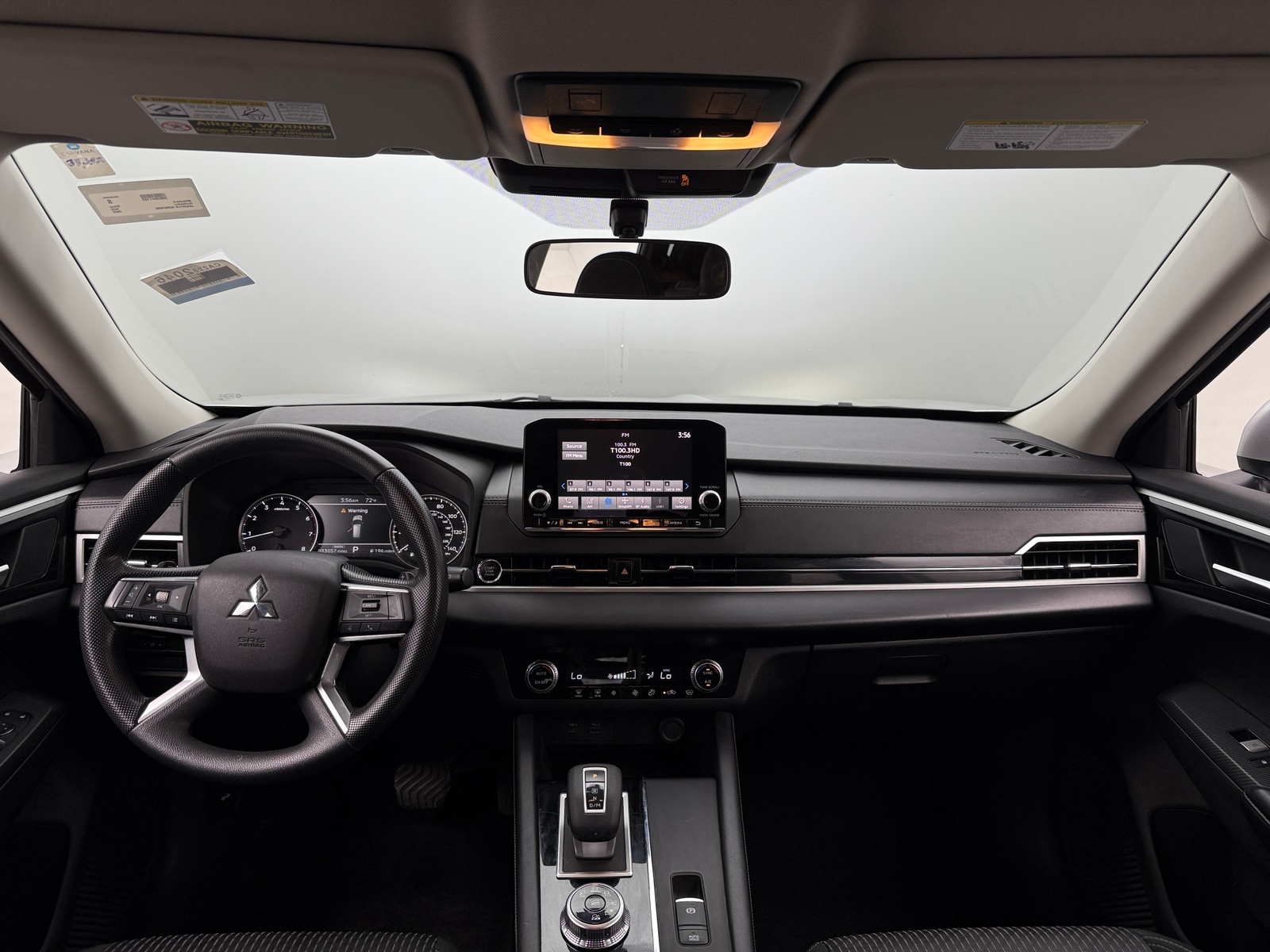 Thumbnail: 2022 Mitsubishi Outlander - 3