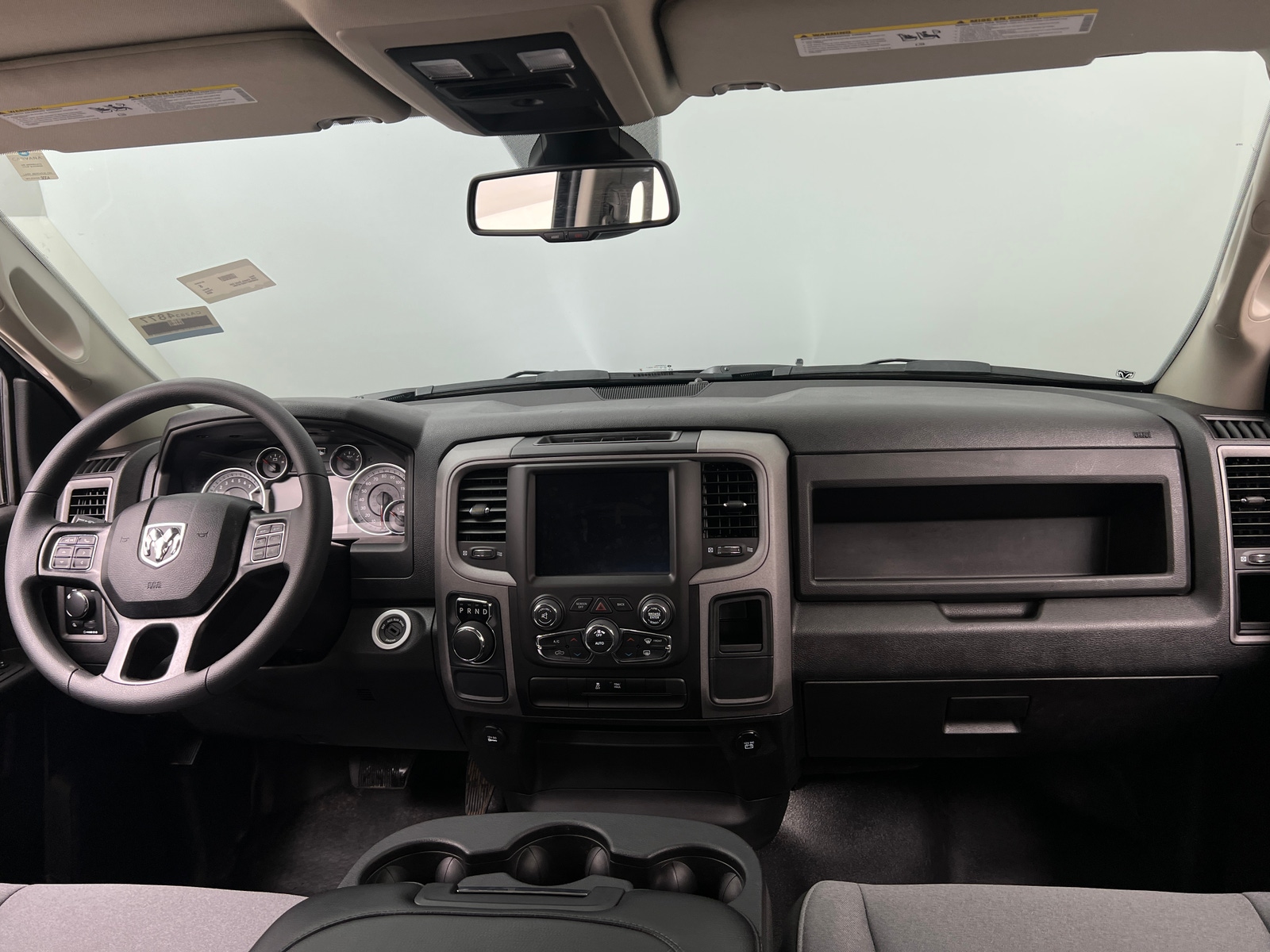 Thumbnail: 2024 RAM 1500 Classic - 3
