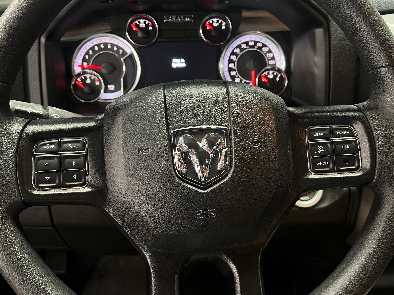 Thumbnail: 2024 RAM 1500 Classic - 5