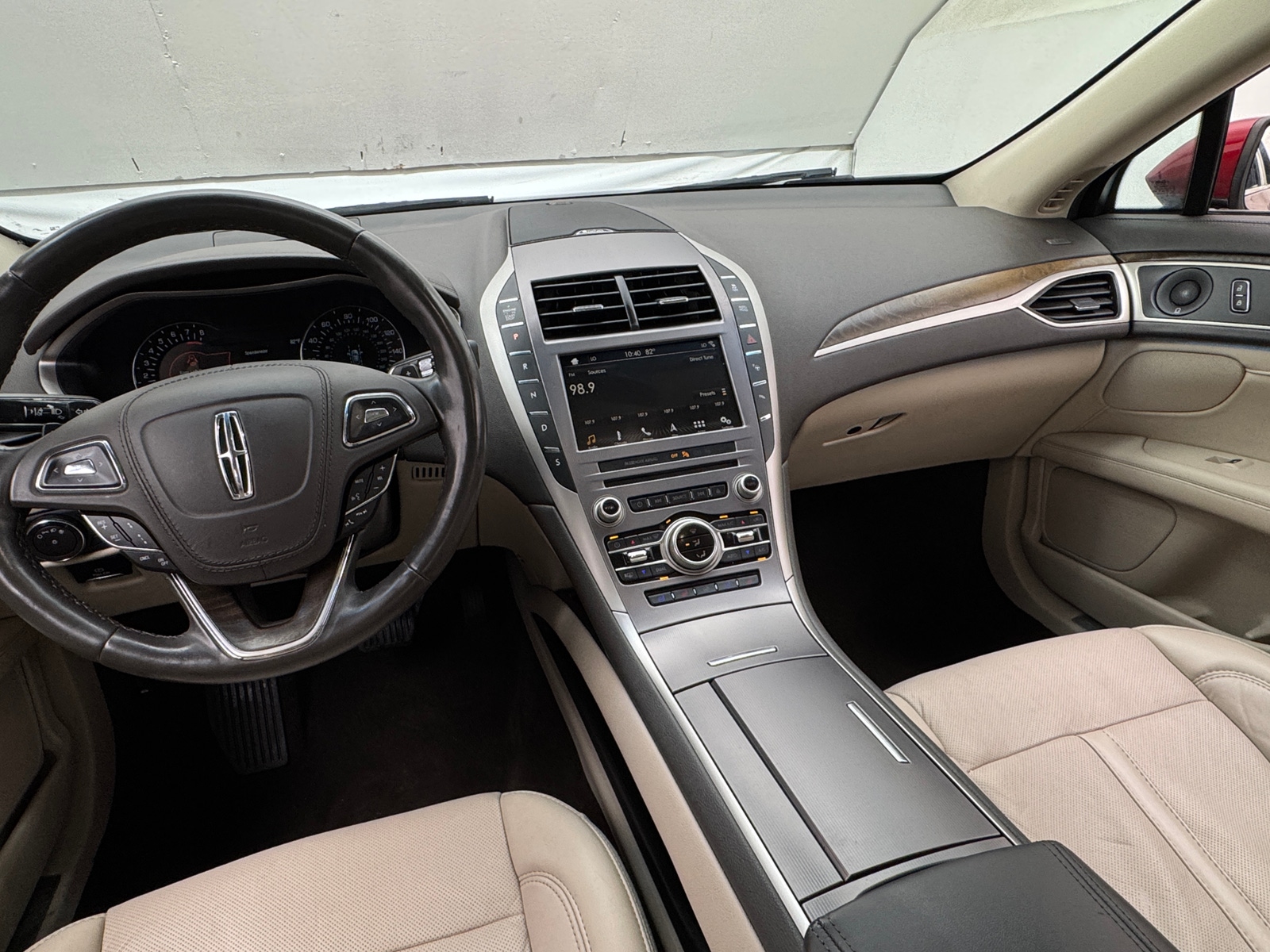 Thumbnail: 2019 Lincoln MKZ - 2