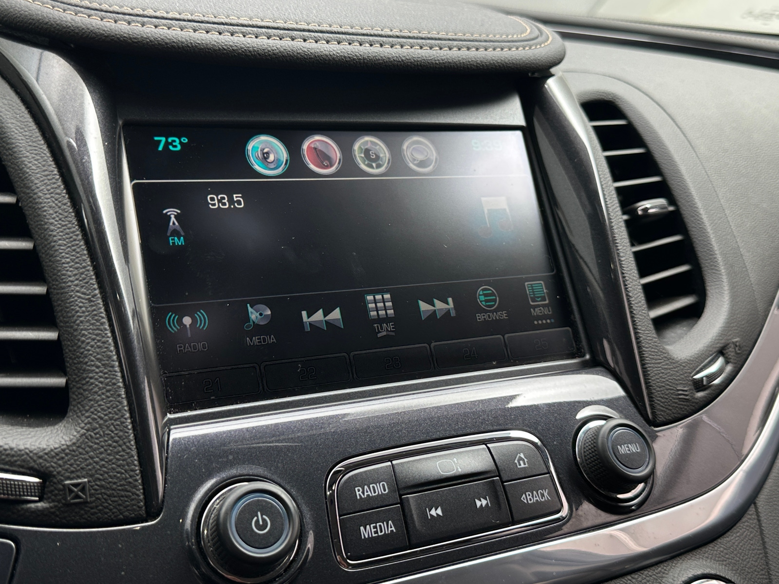 Thumbnail: 2016 Chevrolet Impala - 3