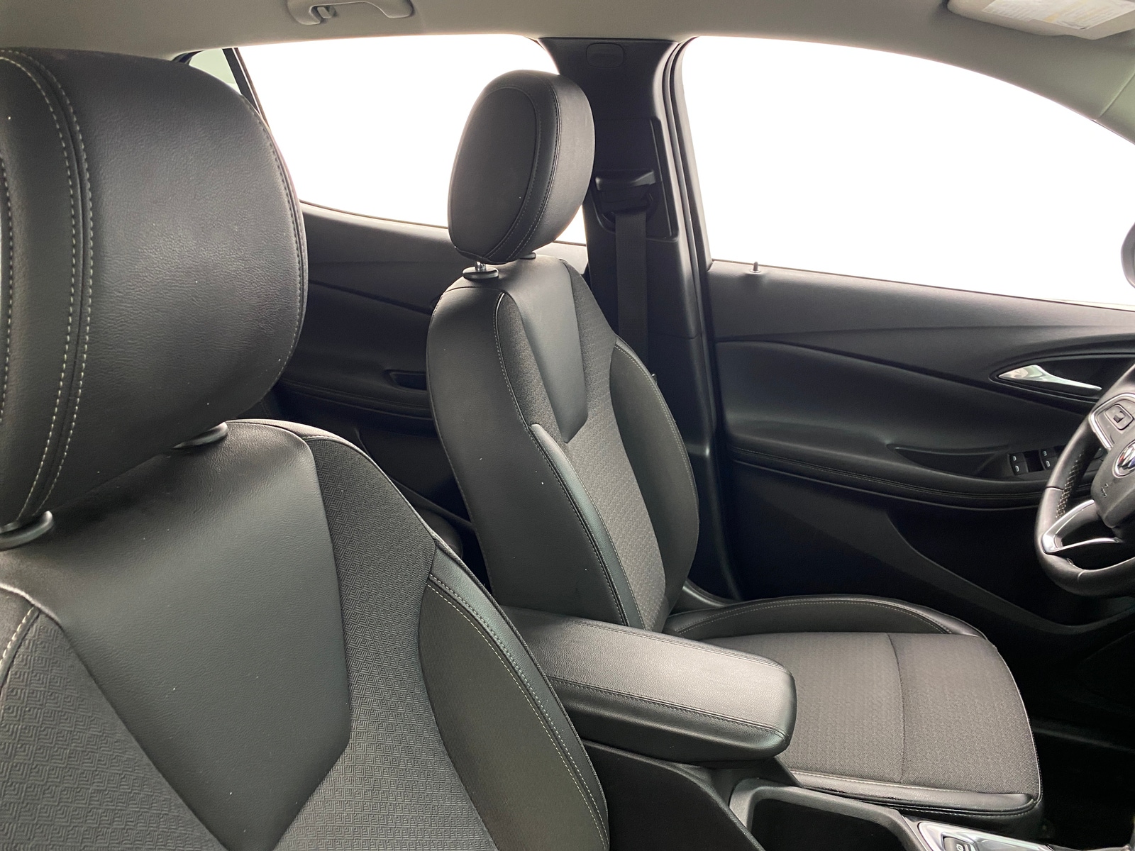 Thumbnail: 2021 Buick Encore GX - 2
