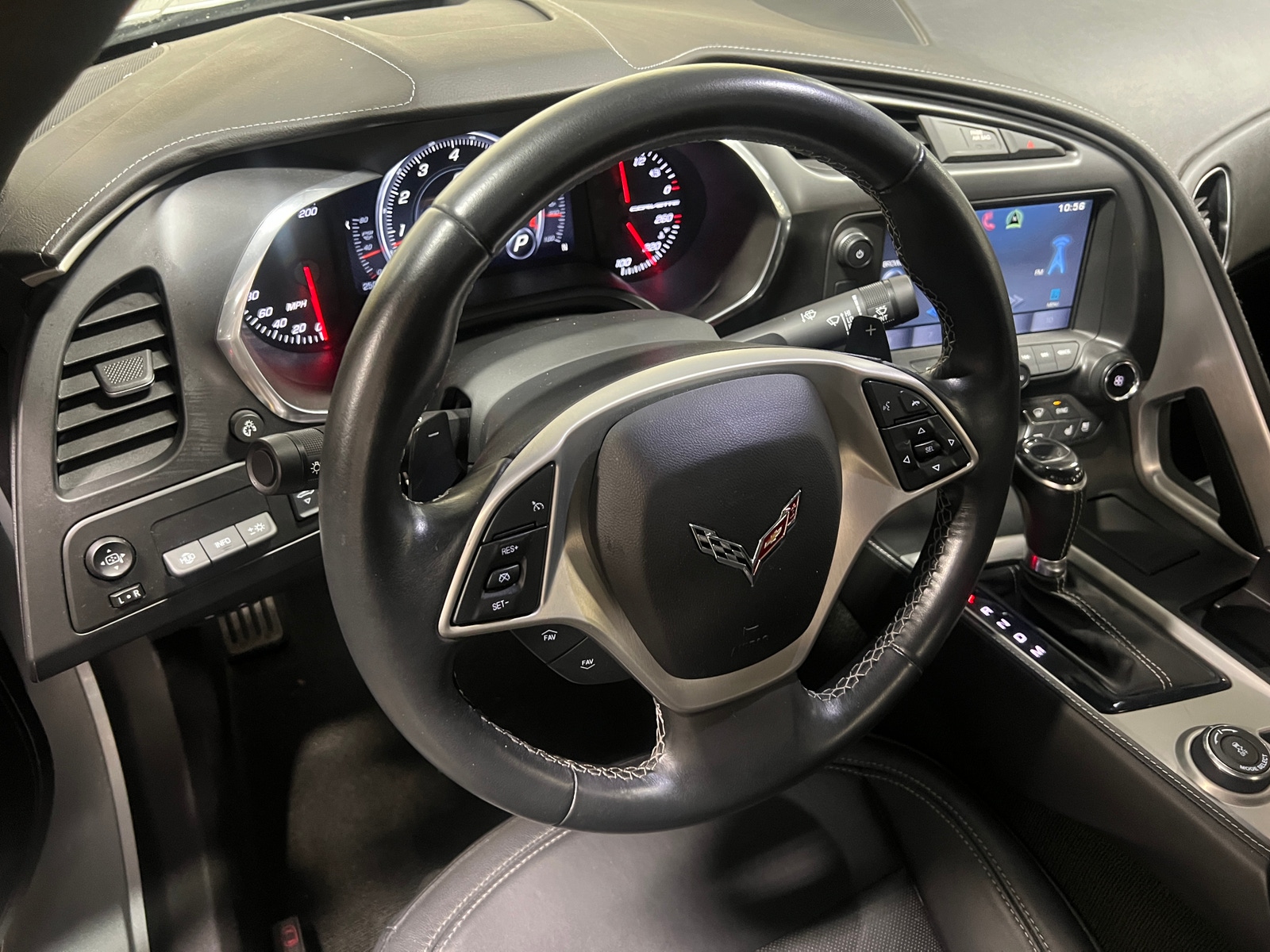 Thumbnail: 2015 Chevrolet Corvette - 4