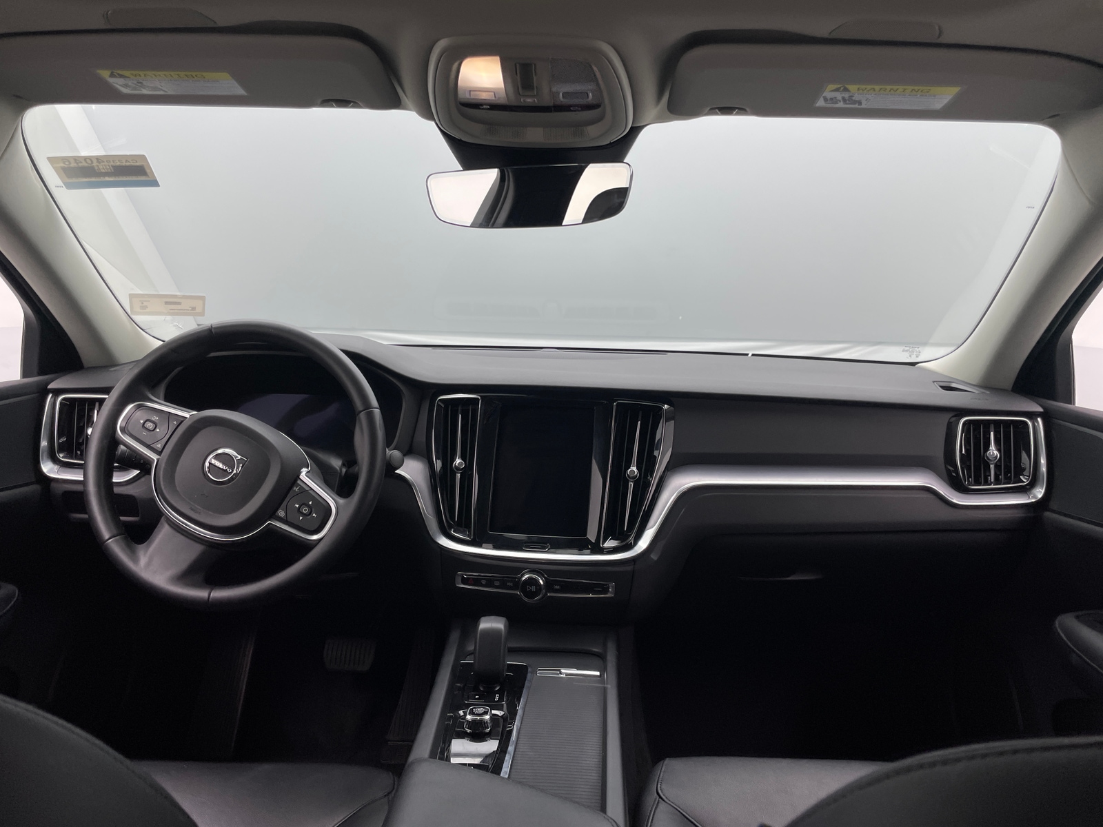 Thumbnail: 2024 Volvo S60 - 3