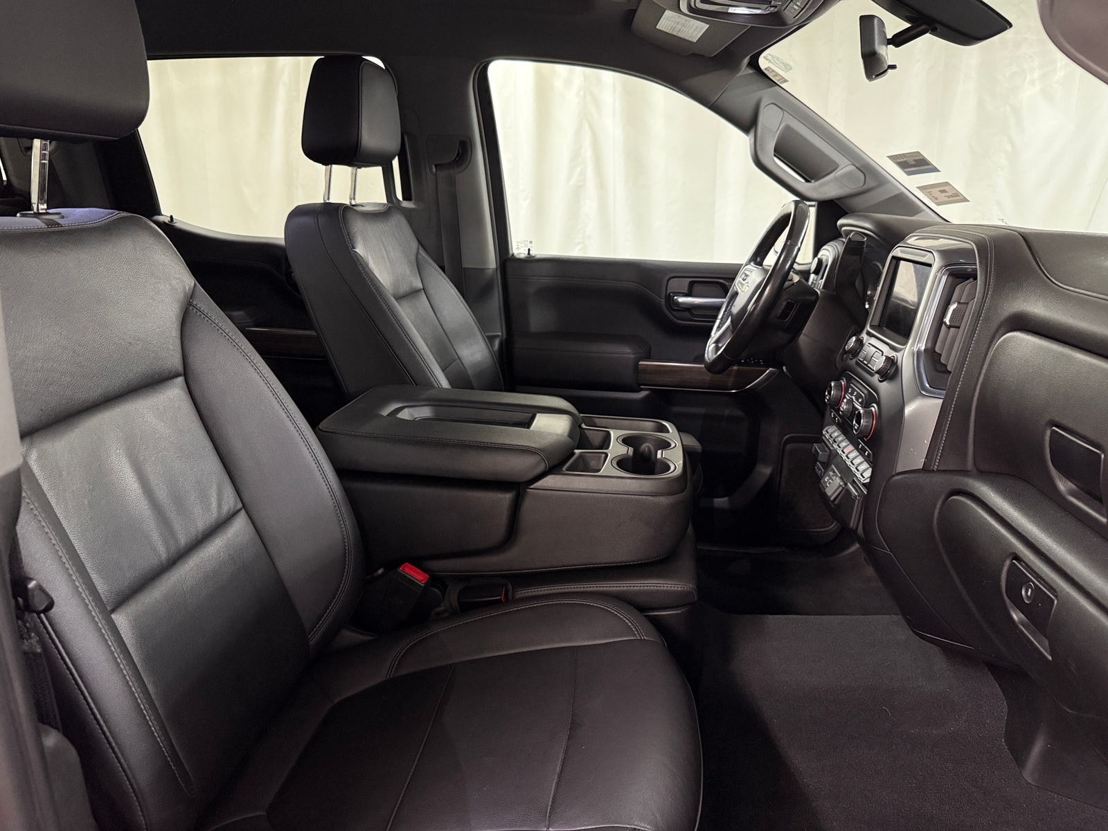 Thumbnail: 2021 Chevrolet Silverado 1500 - 2