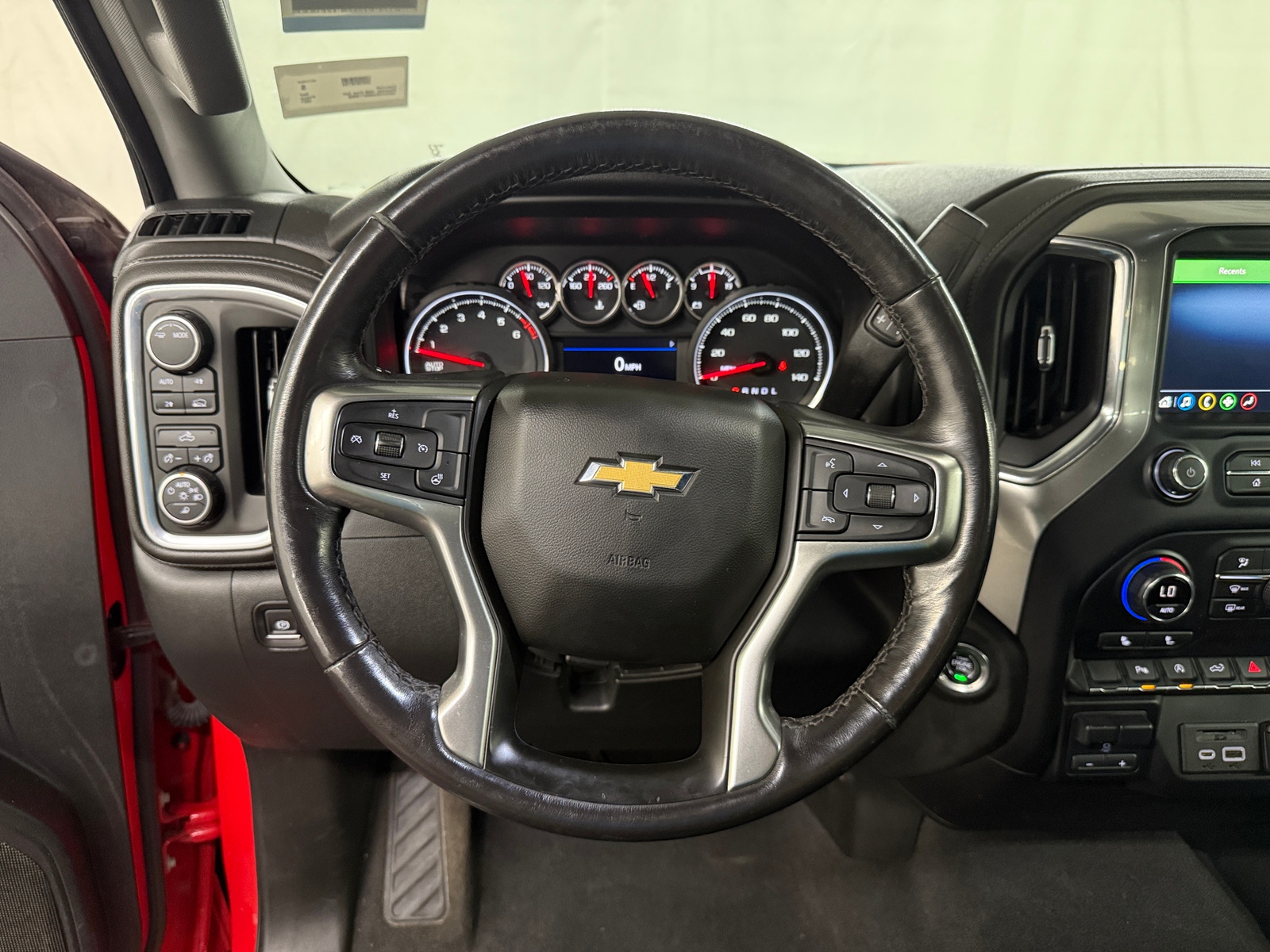 Thumbnail: 2021 Chevrolet Silverado 1500 - 5