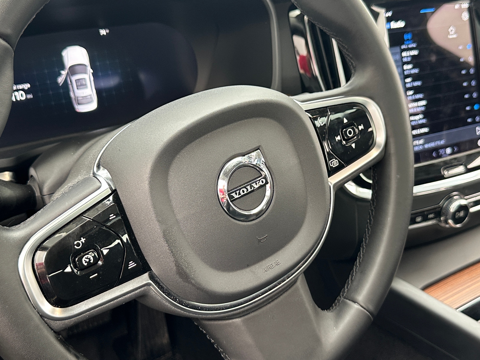 Thumbnail: 2024 Volvo S60 - 4
