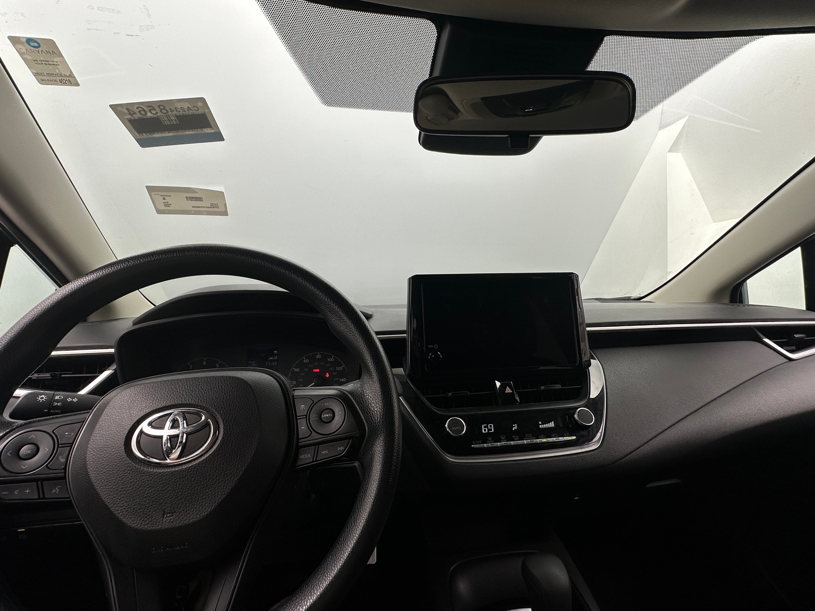 Thumbnail: 2023 Toyota Corolla - 3
